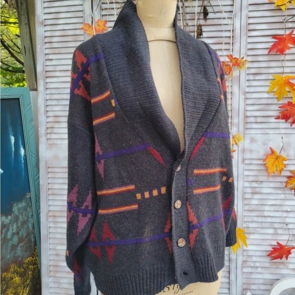 SEARS THE MEN’S STORE Vintage wool blend cardigan sweater, abstract - Picture 7 of 7